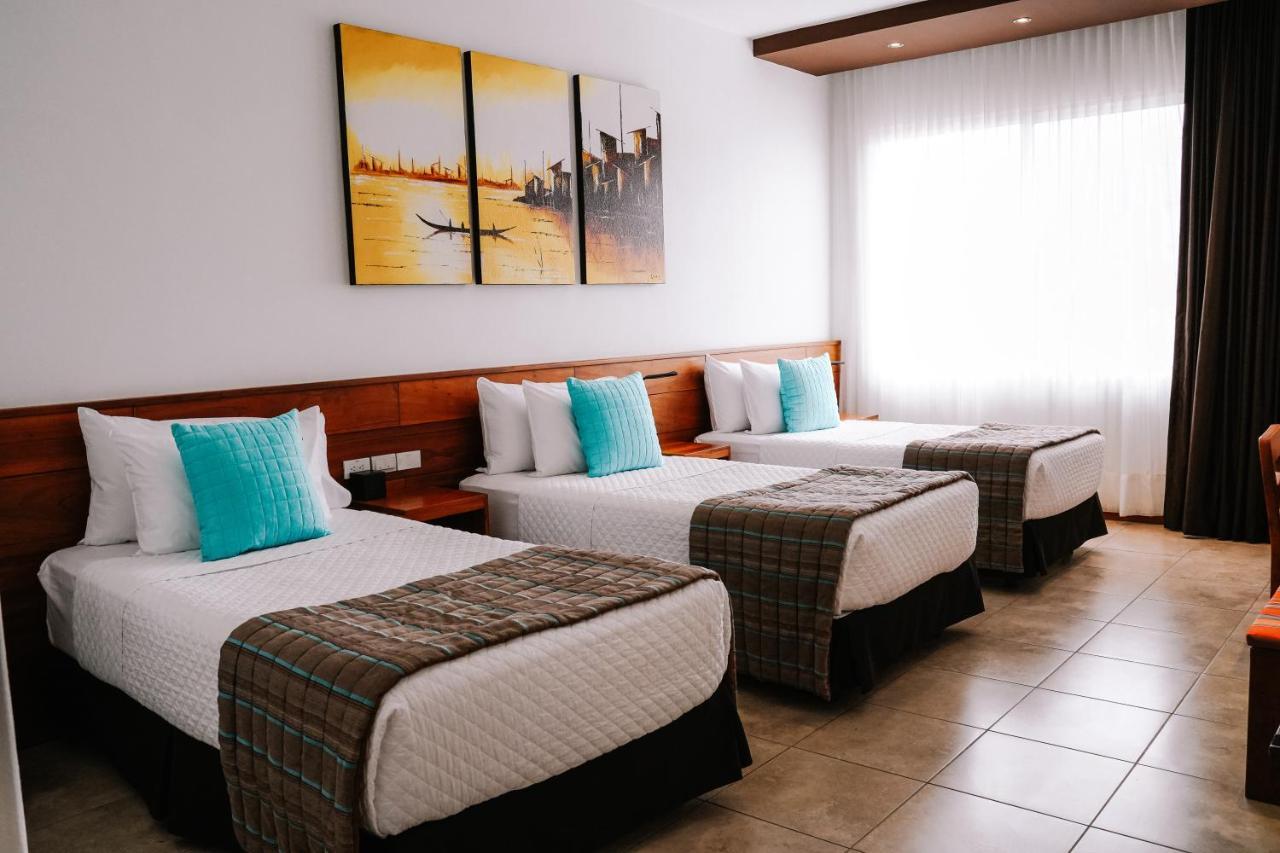 Hotel Cucuve Puerto Ayora  Buitenkant foto