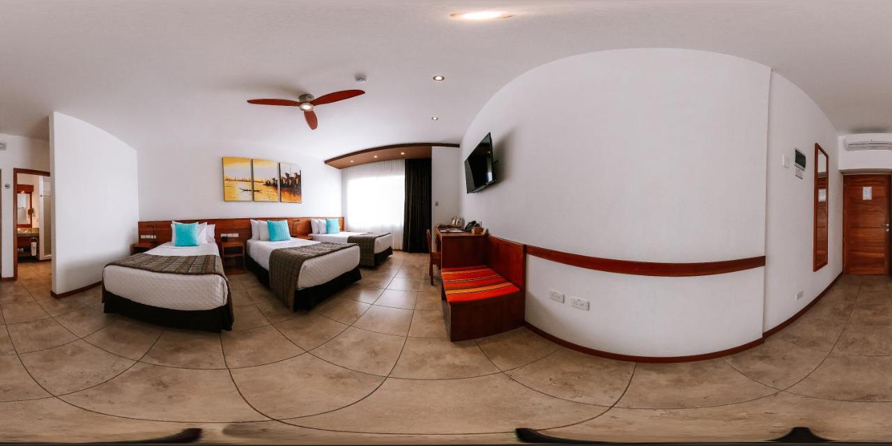 Hotel Cucuve Puerto Ayora  Buitenkant foto